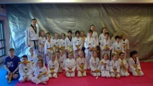 100 uut vööastet Taekwondo sportlastele