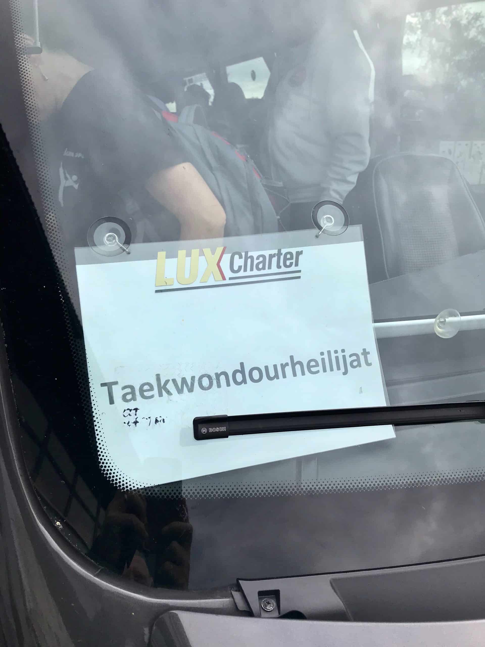 Mennään bussilla